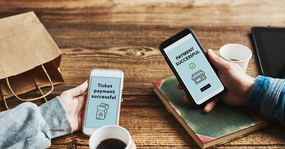 شعارات أفضل تطبيقات ربح المال 2026 على شاشة هاتف